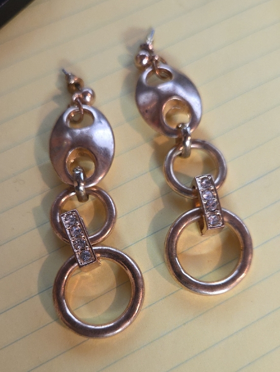 Jewelry - Linked Circle Drop Earrings with Clear Crystal Bars - Gold